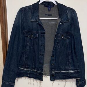Bandolino Jess Cropped Jean Jacket Sz M Distressed Raw Hem Y2K Style Trucker
